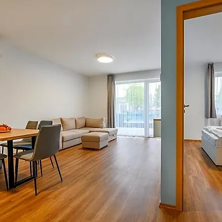 Berill Aparthotel 3*