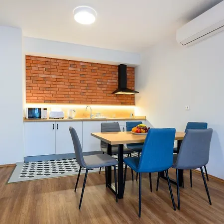 Hotel de apartamente Berill 3*