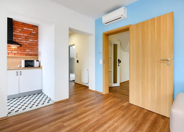 Berill Aparthotel 3*