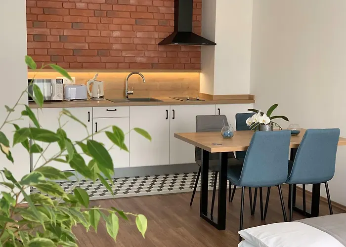 Berill Aparthotel Sarvar